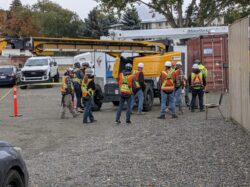 pxl 20251028 213444720.mp