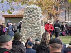 pxl 20251111 184329889.mp