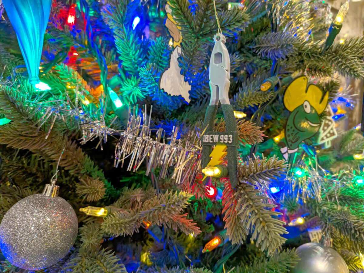 pxl 20251114 194835212