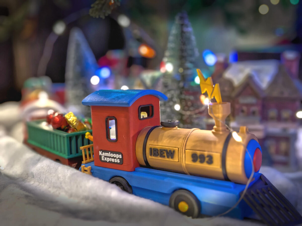 pxl 20251114 212200111.portrait