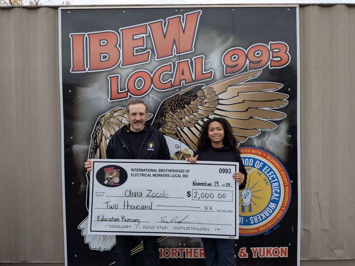 pxl 20251121 211137376