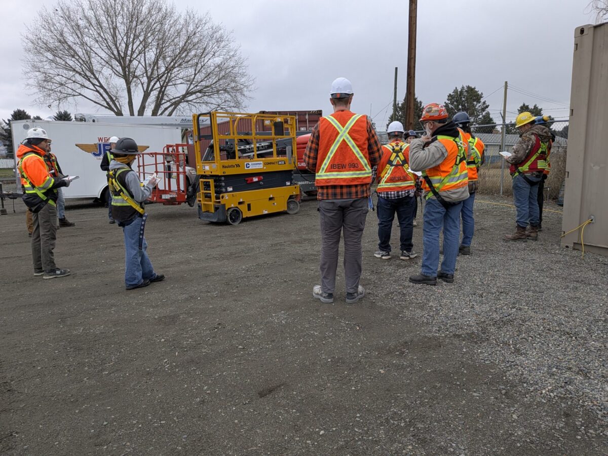 pxl 20251210 221950672