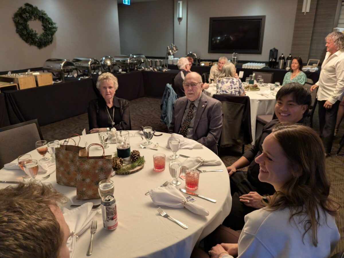 pxl 20251220 023003633 (custom)