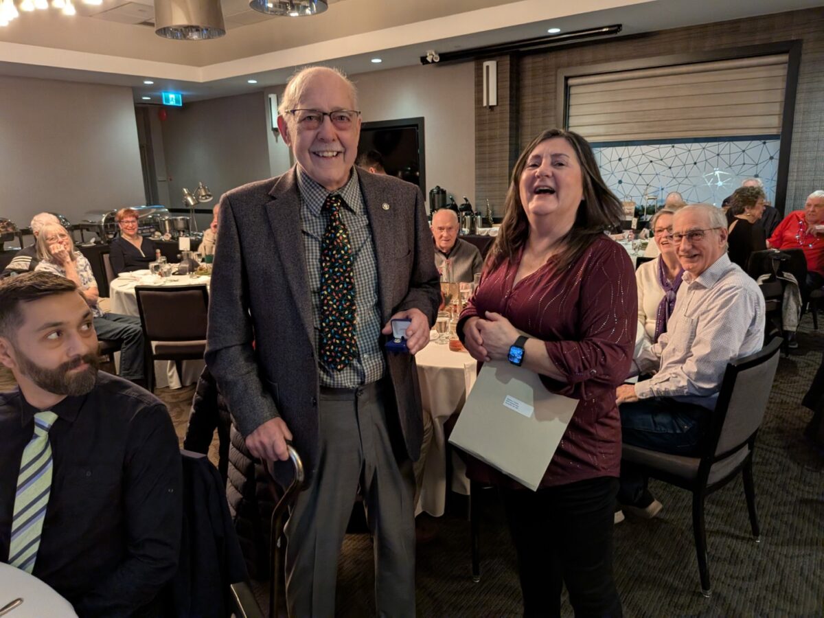 pxl 20251220 023448968.mp (custom)