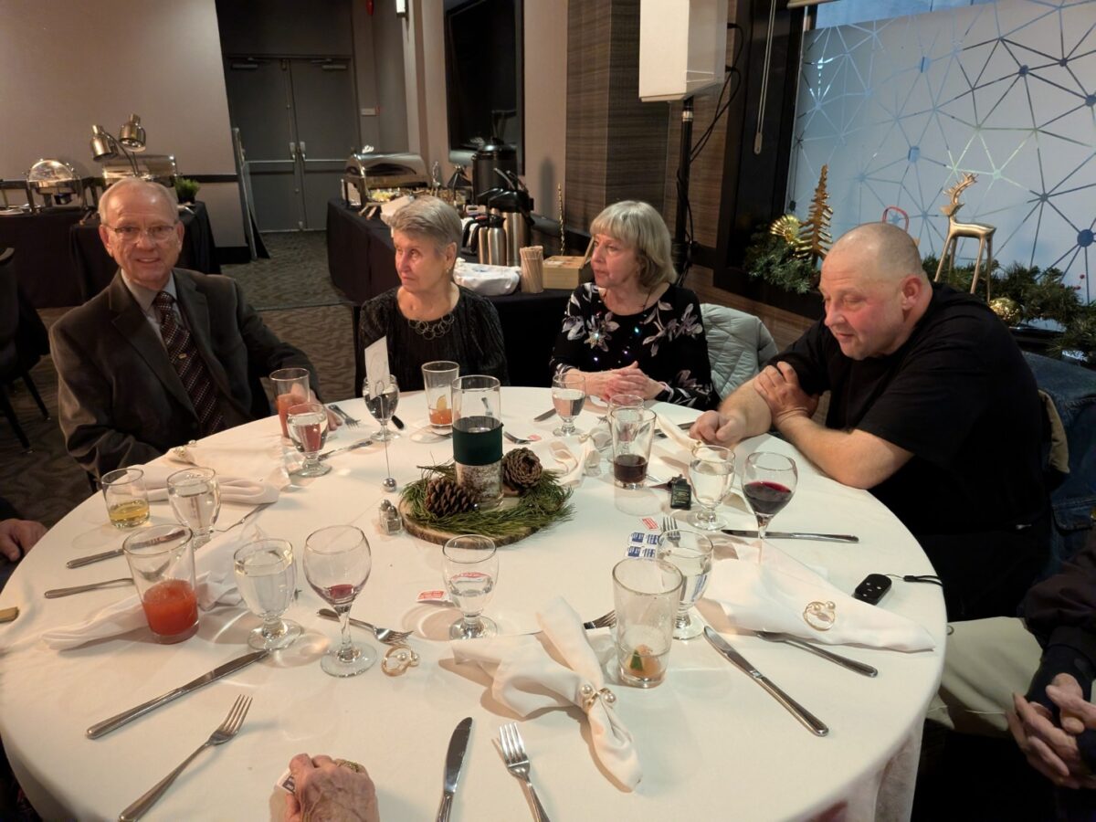 pxl 20251220 024645123 (custom)