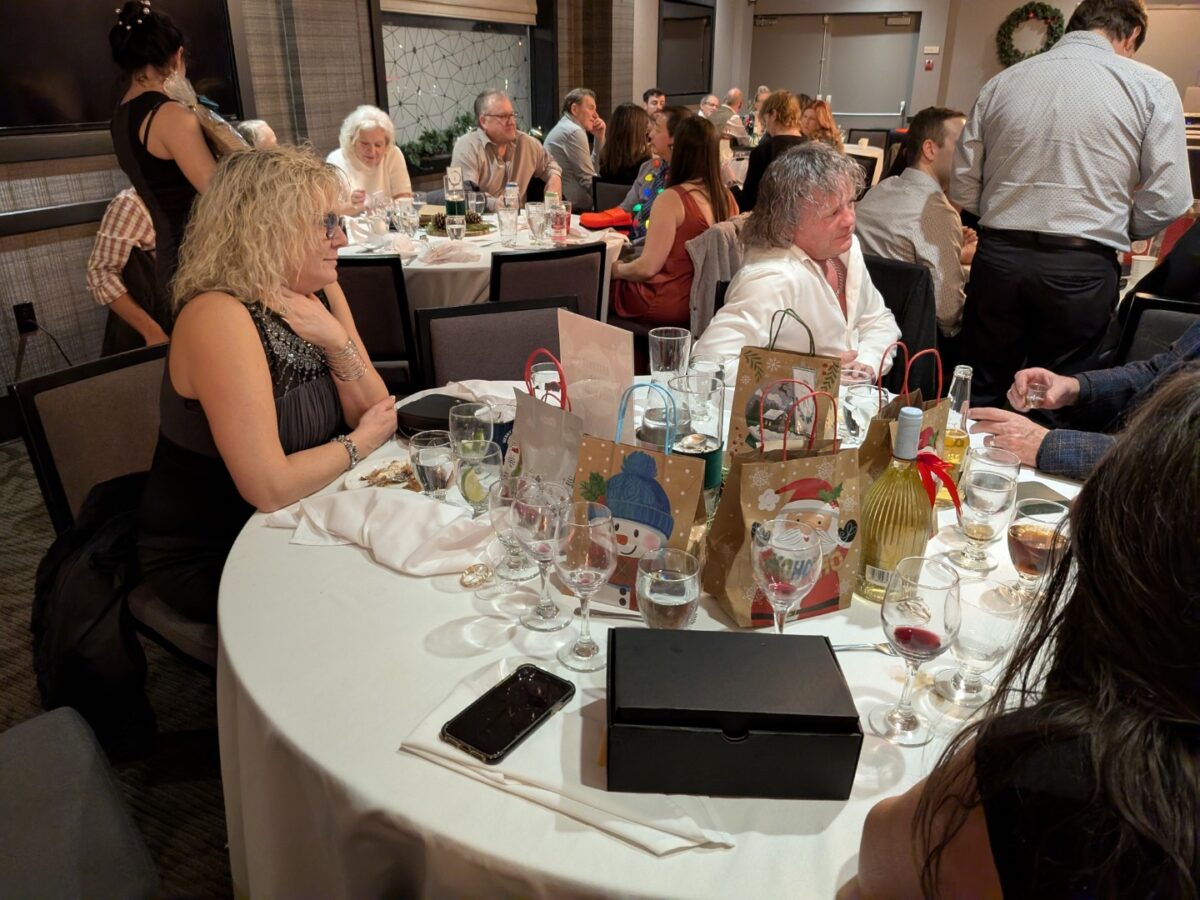 pxl 20251220 042901793.mp (custom)