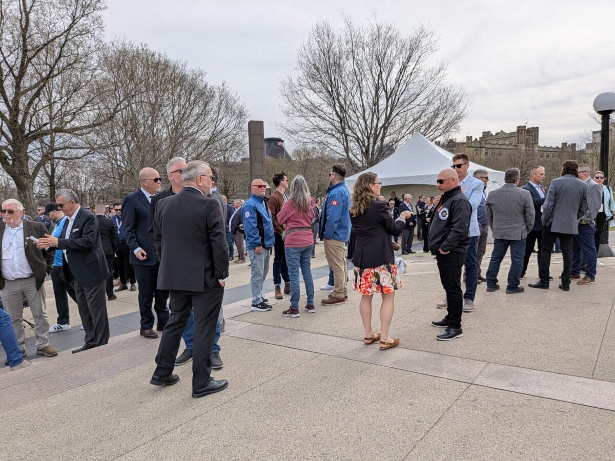 pxl 20260428 141905080