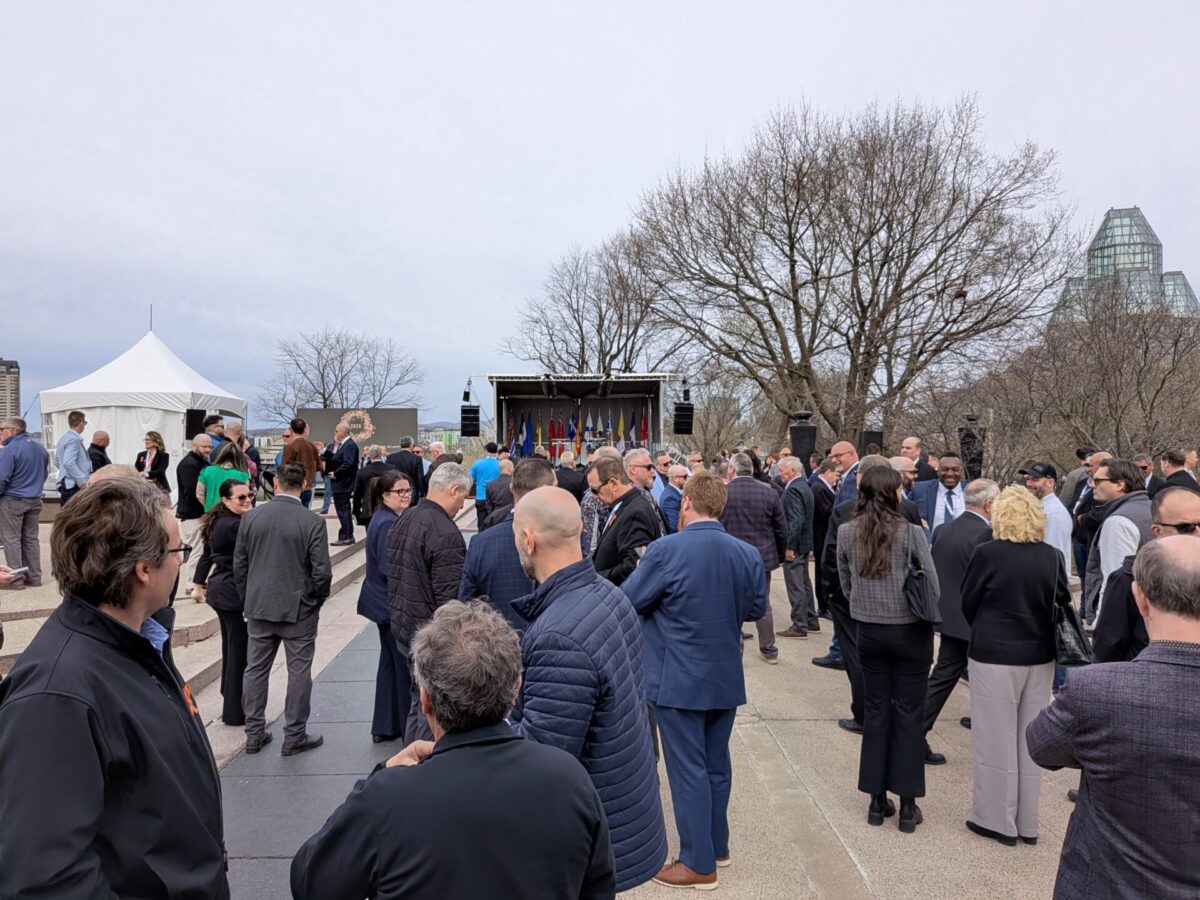 pxl 20260428 141930682