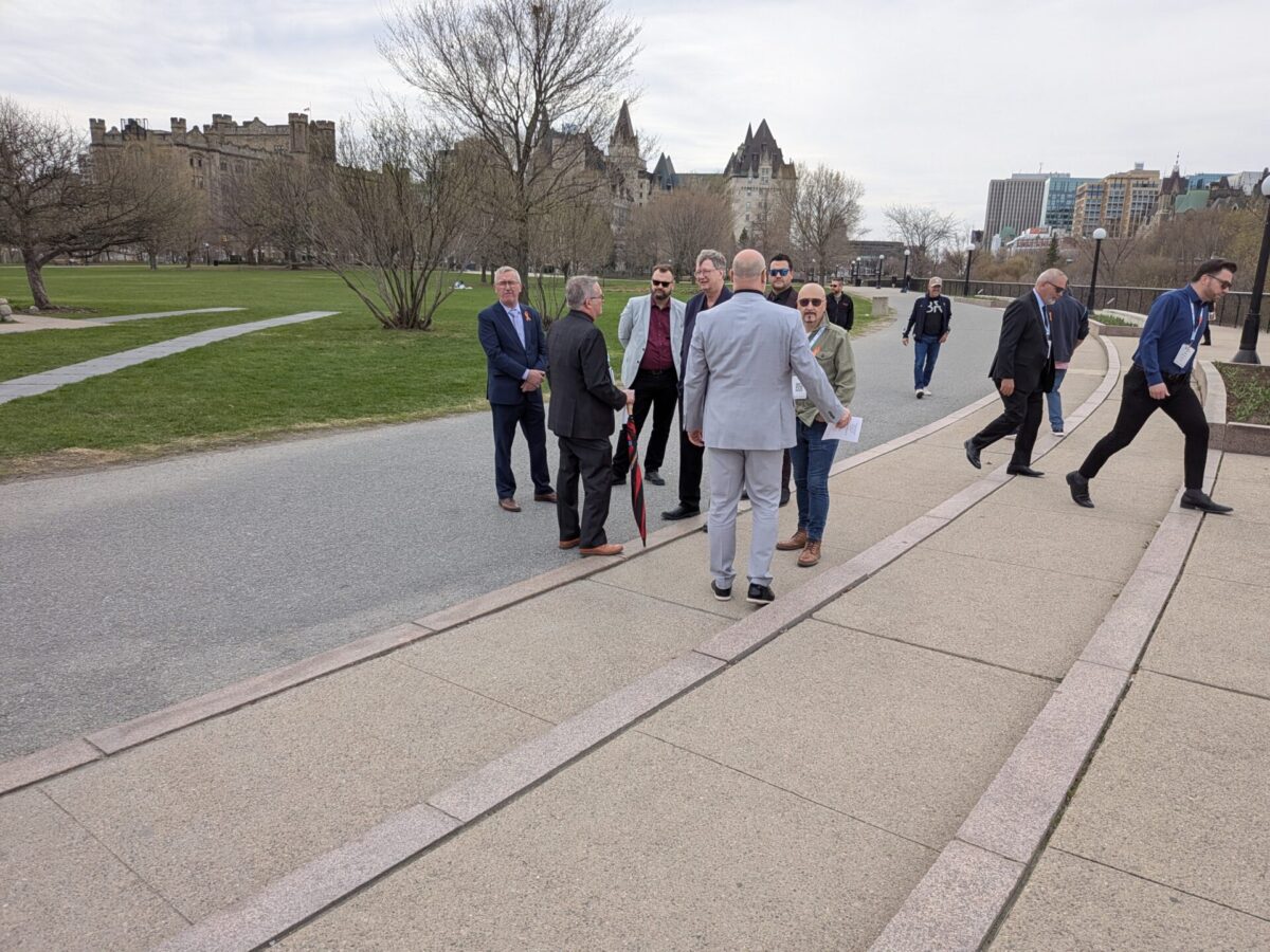 pxl 20260428 142848817